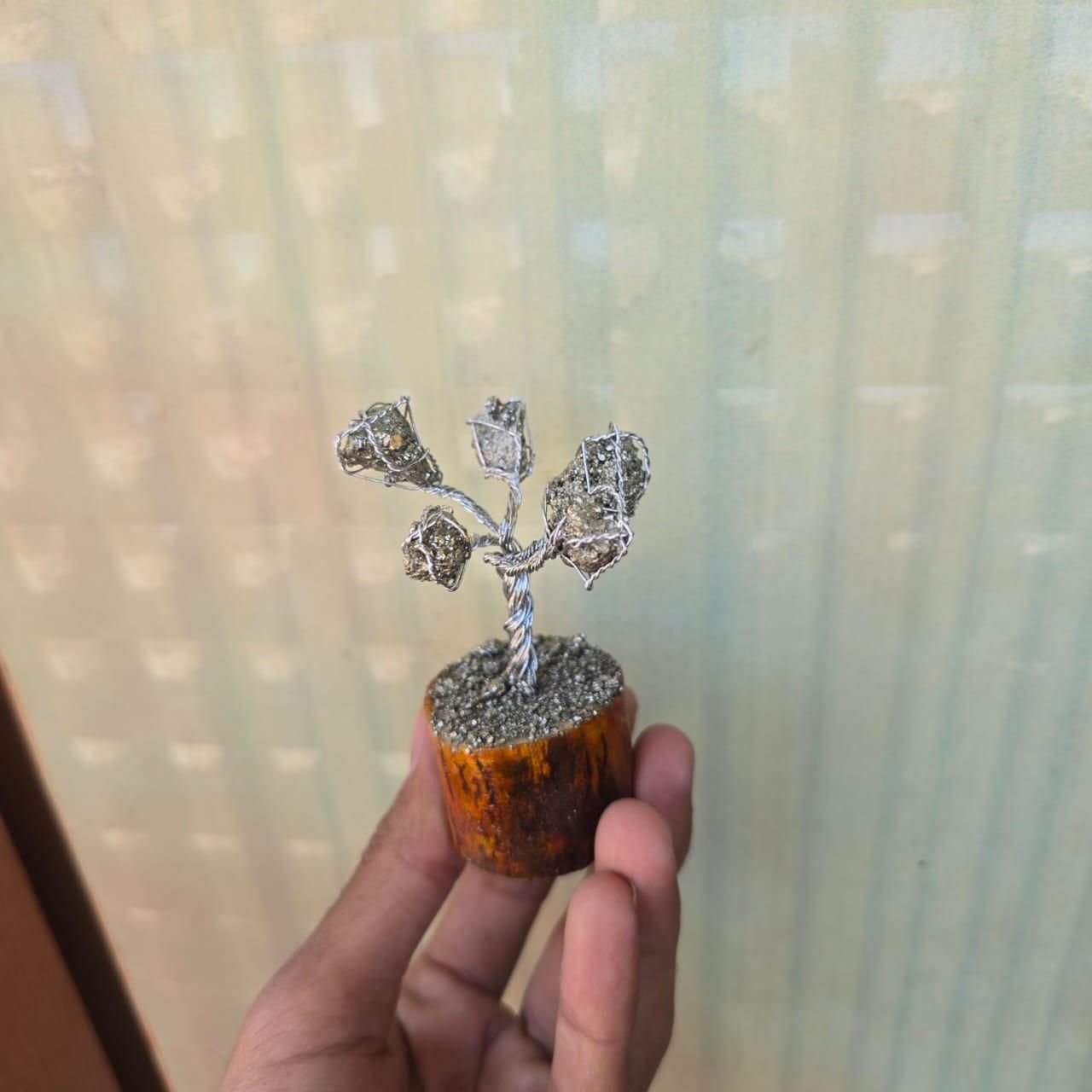 Money Magnet Pyrite Tree - 5 Beads